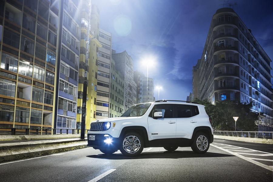  Jeep Renegade Longitude 2015 года  (BR) (фото 5 из 29)